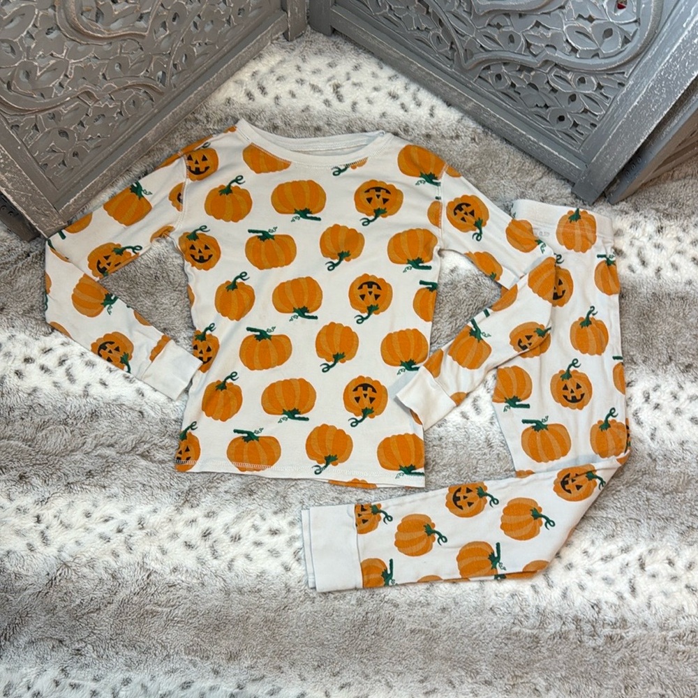 Old Navy long sleeve pajamas kids large pumpkin jack o’lantern halloween fall